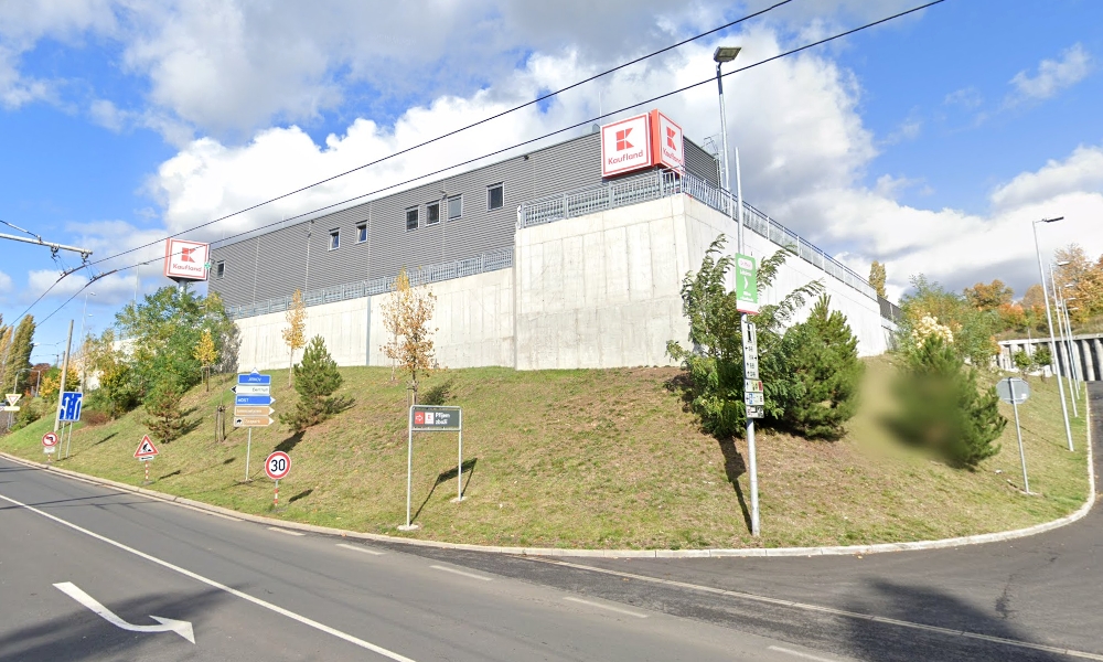 kaufland chomutov 01